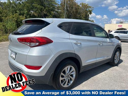 2018 Hyundai TUCSON SE