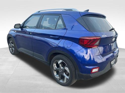 2020 Hyundai VENUE SEL