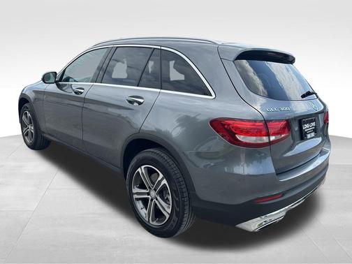 2017 Mercedes-Benz GLC 300 Base