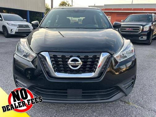 2020 Nissan Kicks S