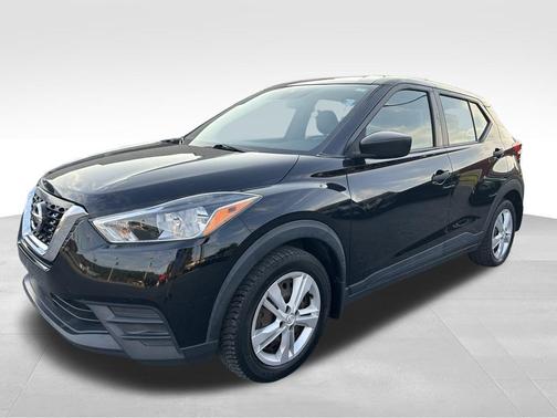 2020 Nissan Kicks S