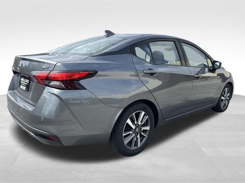 2020 Nissan Versa 1.6 SV