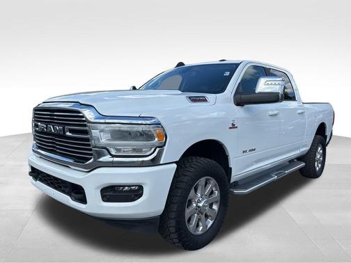 2023 RAM 2500 Laramie Crew Cab 4x4 6'4' Box