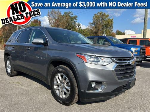 2018 Chevrolet Traverse LT Cloth