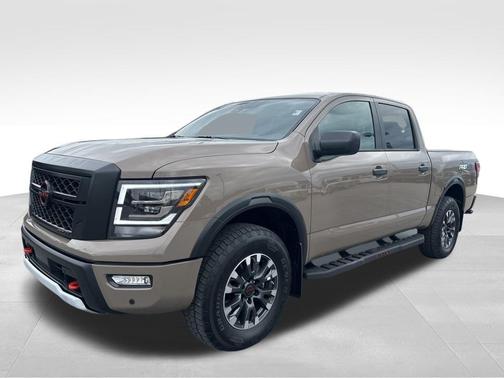 2024 Nissan Titan PRO-4X