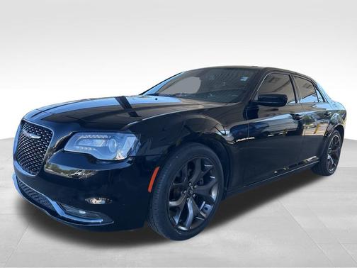 2019 Chrysler 300 S