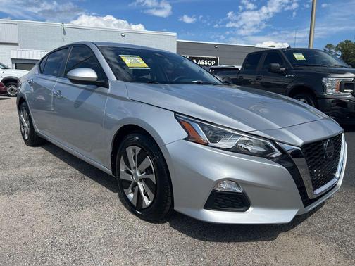 2021 Nissan Altima S FWD