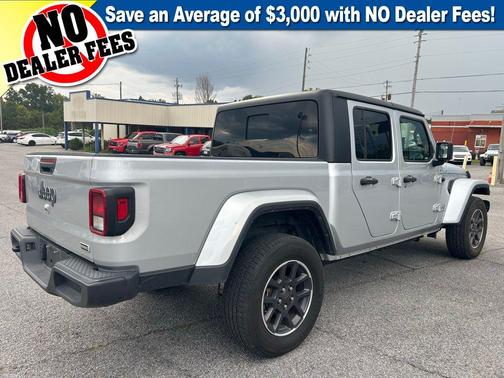 2023 Jeep Gladiator Overland