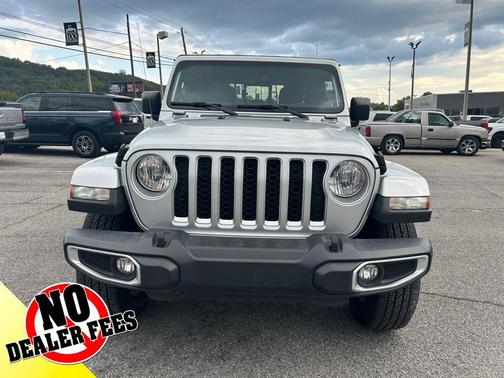 2023 Jeep Gladiator Overland
