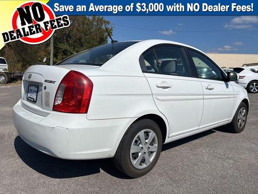 2011 Hyundai Accent GLS