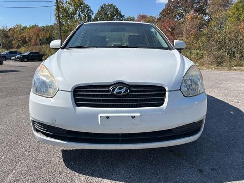 2011 Hyundai Accent GLS