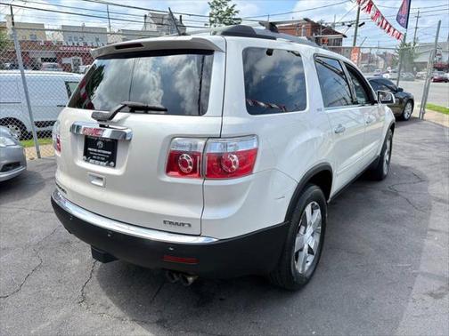 2011 GMC Acadia SLT-2