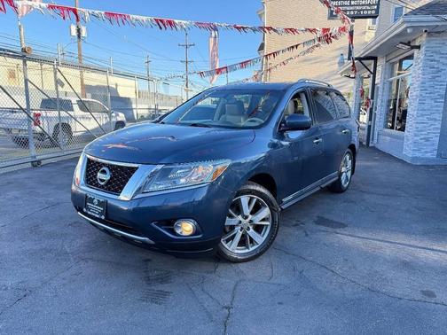 2014 Nissan Pathfinder Platinum