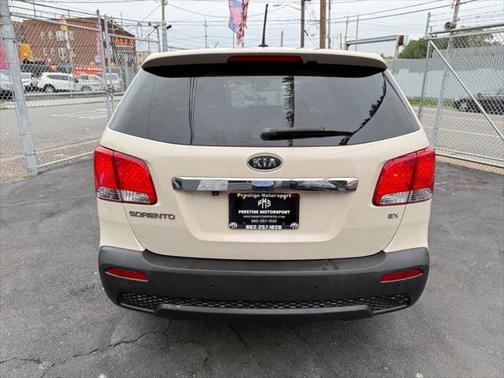 2011 Kia Sorento EX