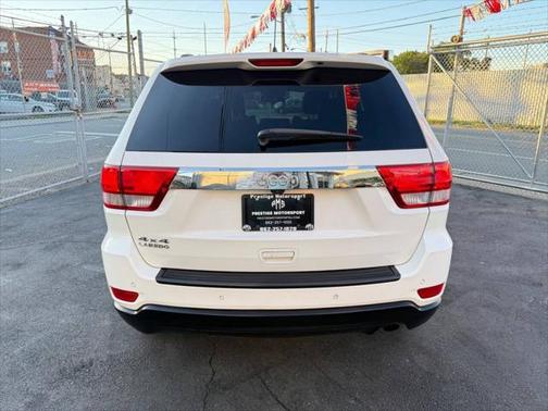 2012 Jeep Grand Cherokee Laredo