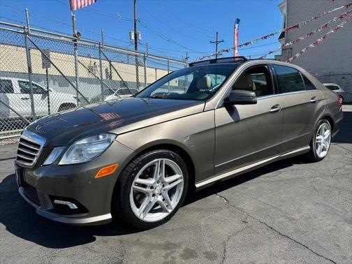 2011 Mercedes-Benz E-Class 4MATIC