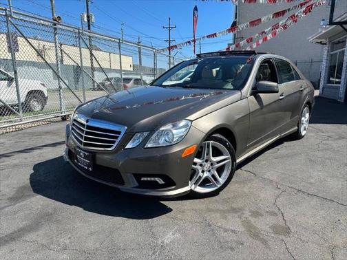 2011 Mercedes-Benz E-Class 4MATIC