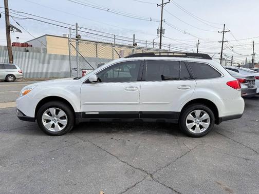 2012 Subaru Outback 2.5i Limited