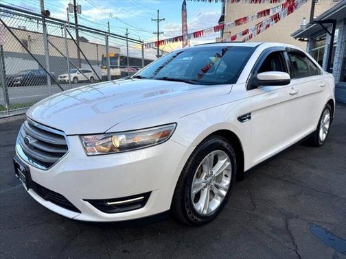 2013 Ford Taurus SEL