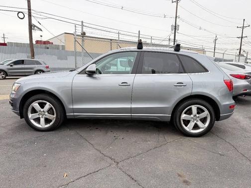 2011 Audi Q5 Premium Plus
