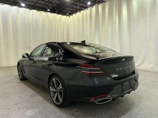 2024 Genesis G70 2.5T