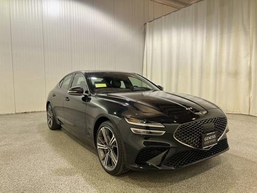 2024 Genesis G70 2.5T