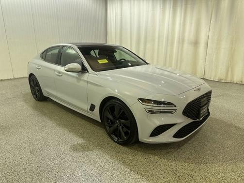 2023 Genesis G70 2.0T