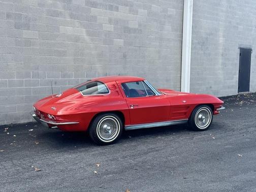 1963 Chevrolet Corvette Base