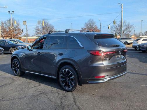 2024 Mazda CX-90 PHEV Premium Plus