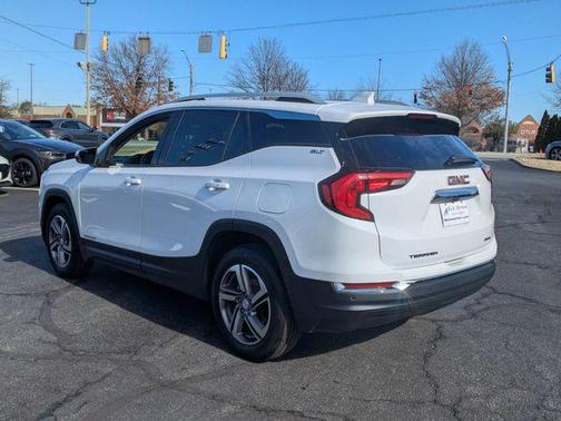2021 GMC Terrain SLT