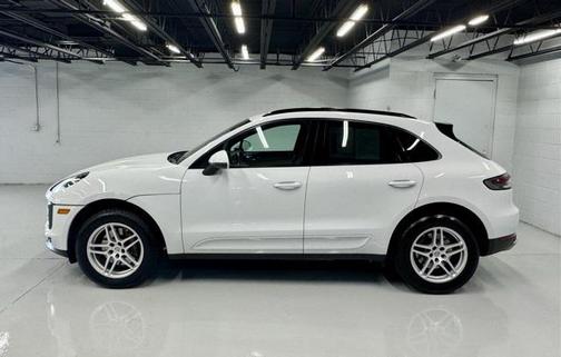 2020 Porsche Macan Base