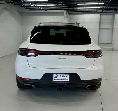 2020 Porsche Macan Base