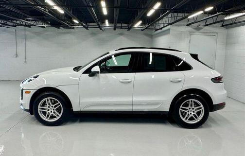 2020 Porsche Macan Base