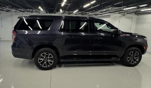 2023 Chevrolet Suburban 4WD Z71