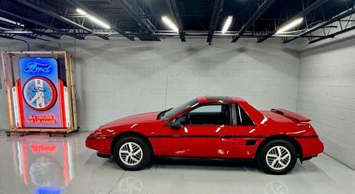 1988 Pontiac Fiero Base