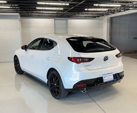 Snowflake White Pearl Mica 2026 Mazda Mazda3 FWD w/Premium Package