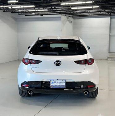 Snowflake White Pearl Mica 2026 Mazda Mazda3 FWD w/Premium Package