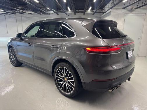 2019 Porsche Cayenne S