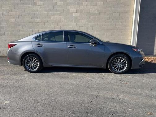 2018 Lexus ES 350 Base