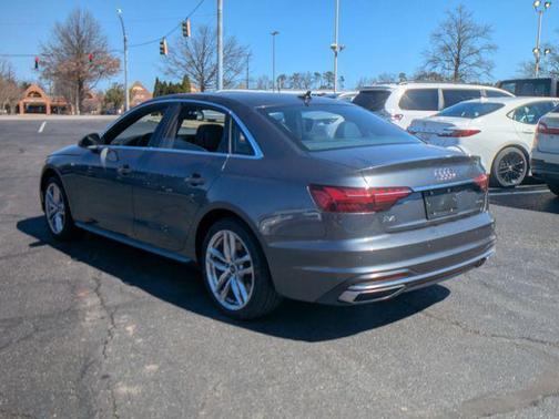 2021 Audi A4 45 S line Premium