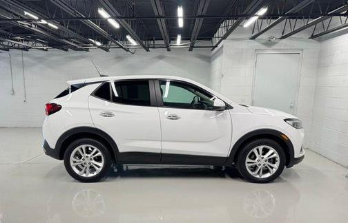 Summit White 2022 Buick Encore GX Preferred