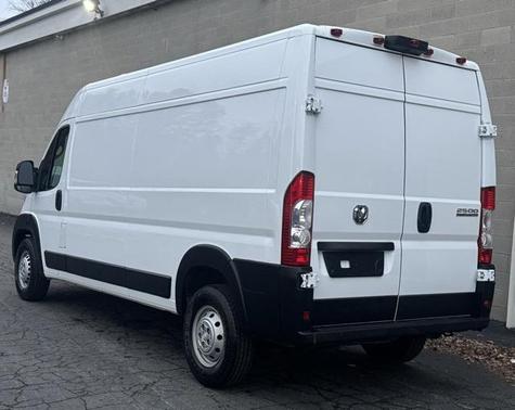 2025 RAM ProMaster 2500 Tradesman