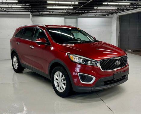 2017 Kia Sorento LX