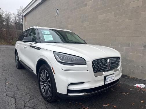 2023 Lincoln Aviator Standard AWD