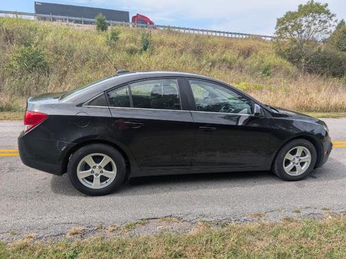 2015 Chevrolet Cruze 1LT