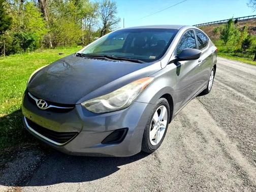 2013 Hyundai ELANTRA Limited