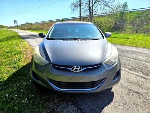 2013 Hyundai ELANTRA Limited
