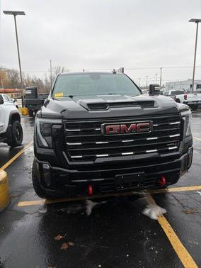 2024 GMC Sierra 2500 AT4