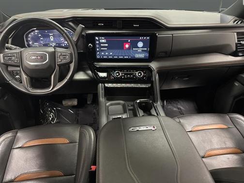 2024 GMC Sierra 2500 AT4