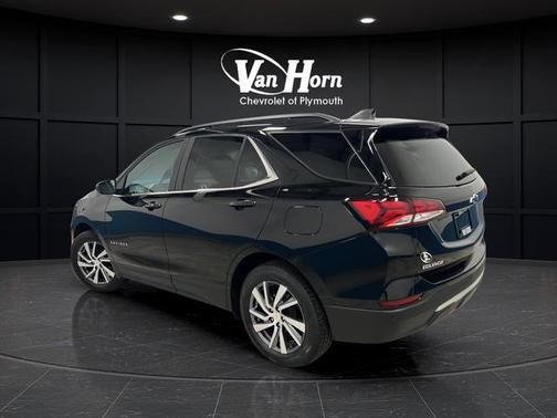 Mosaic Black Metallic 2022 Chevrolet Equinox 1LT